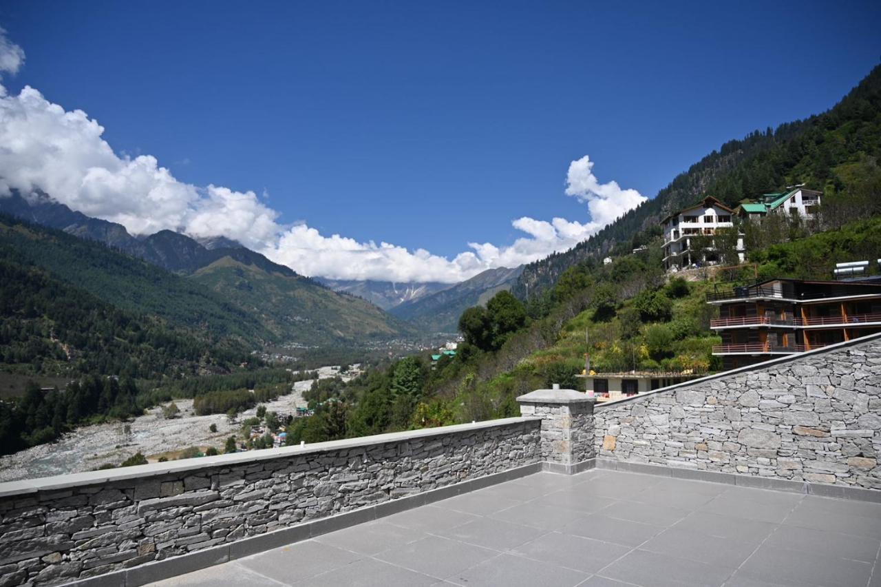 The Khar, Manali Hotel ภายนอก รูปภาพ